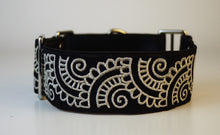 Load image into Gallery viewer, Henna inspired collar - HE003
