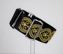 Load image into Gallery viewer, Henna inspired collar - HE002