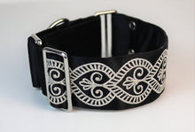 Load image into Gallery viewer, Henna inspired collar - HE002
