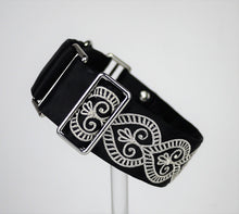 Load image into Gallery viewer, Henna inspired collar - HE002
